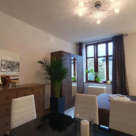 F-3 Rynek-wawel O&p Apartfamily Cracóvia