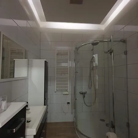 F-3 Rynek-wawel O&p Apartfamily Apartamento