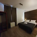 F-3 Rynek-wawel O&p Apartfamily Apartamento