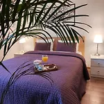 F-3 Rynek-wawel O&p Apartfamily * Cracovia