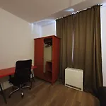 F-3 Rynek-wawel O&p Apartfamily Cracovia